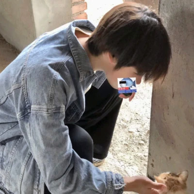 2025新款好看的头像男