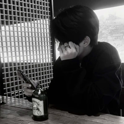 2025新款好看的头像男