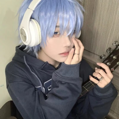 2025新款头像男的个性
