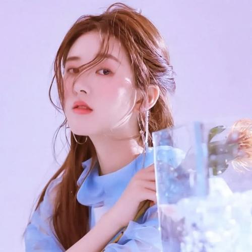 2025抖音新款好看的女生头像图片