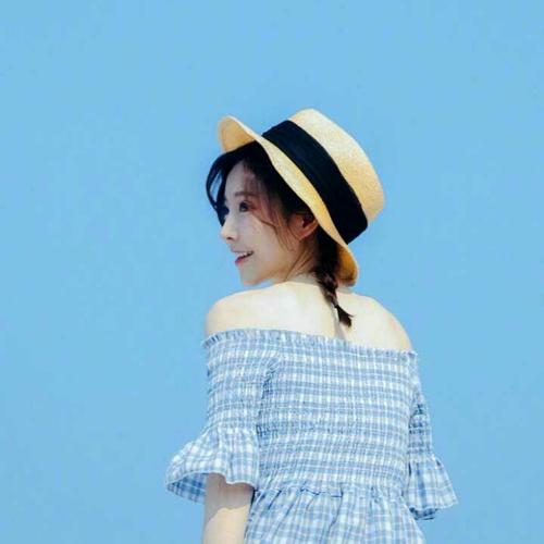 2025抖音新款好看的女生头像图片