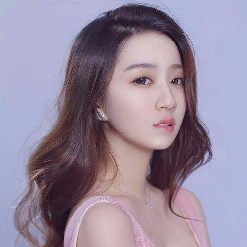 2025抖音新款好看的女生头像图片