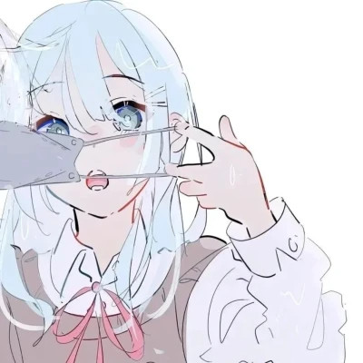 不想公开的动漫情侣头像
