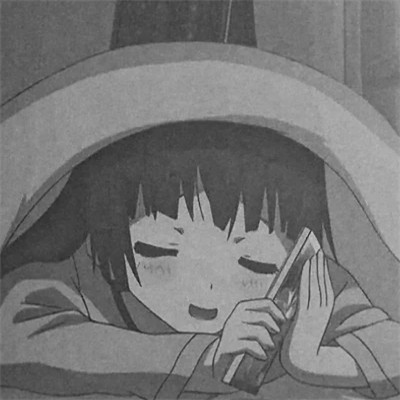 不明显情侣头像动漫黑白