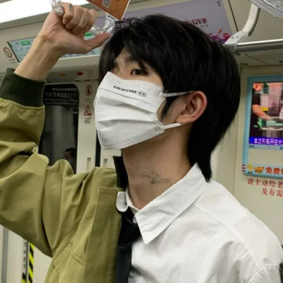 2025最新高质量优质个性男生头像