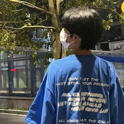 2025年最新款高清微信男生头像