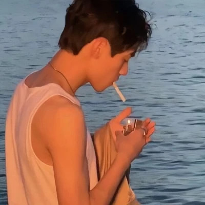2025最好看最潮流男生头像图片