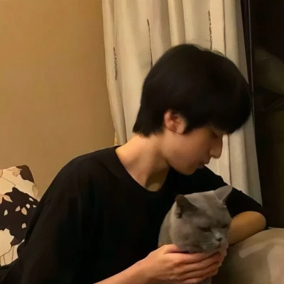 2025最好看最潮流男生头像图片