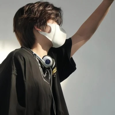 2025最好看最潮流男生头像图片