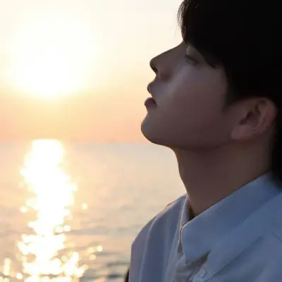 2025最好看最潮流男生头像图片