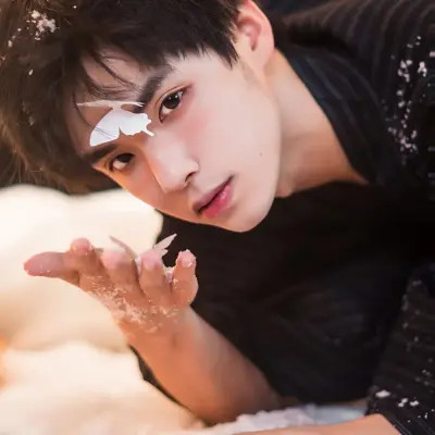 2025最好看最潮流男生头像图片