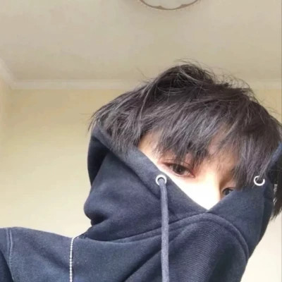 2025超酷超潮的男生头像图片