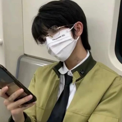 2025超酷超潮的男生头像图片