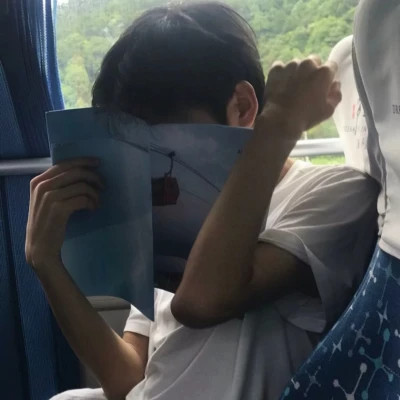 2025超酷超潮的男生头像图片