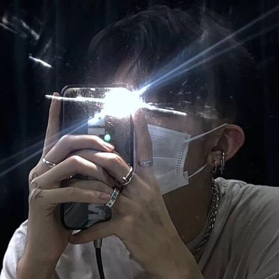 2025年微信头像图片男生最新版