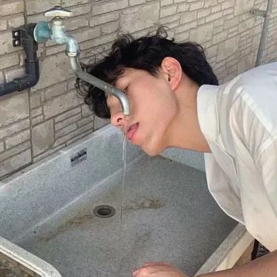 2025年微信头像图片男生最新版