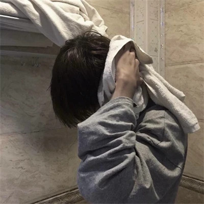 2025年微信头像图片男生最新版