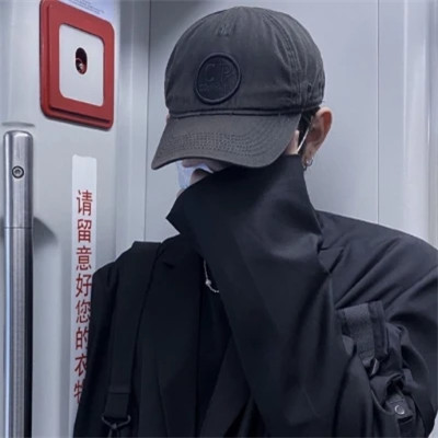 2025年微信头像图片男生最新版
