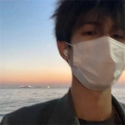 2025年新头像图片男