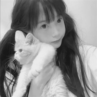 黑白系女生抱猫头像真人图片