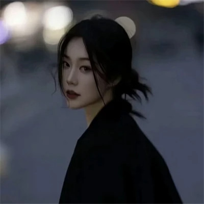 2025流行干净气质头像女生图片