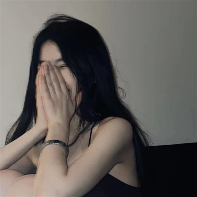 2025年女生独一无二头像个性图片