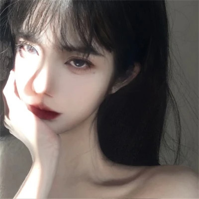 2025年女生独一无二头像个性图片