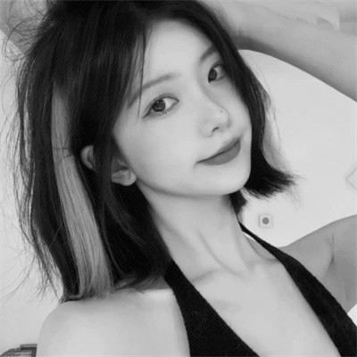 黑白头像图片2025最火爆女新款