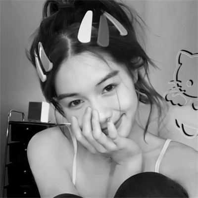 黑白头像图片2025最火爆女新款