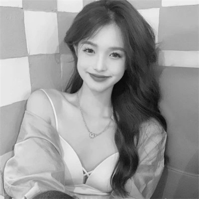 气质微信头像女生黑白