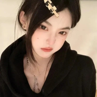 2025年女生漂亮头像