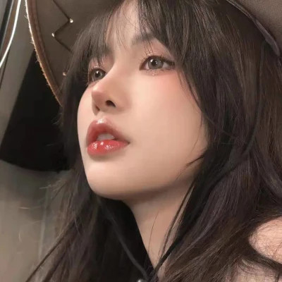 最火的女生头像2025年新款图片