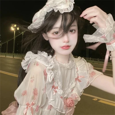 最火的女生头像2025年新款图片