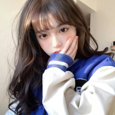微信头像图片2025女生真人
