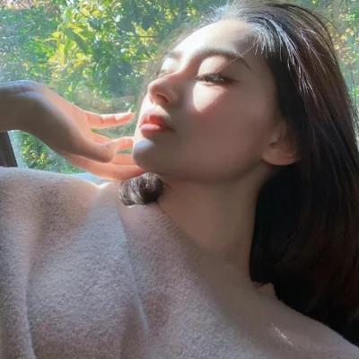 2025好看的头像女生高清图片