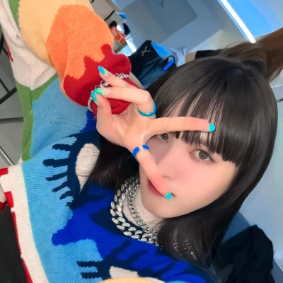 ive头像高清无水印