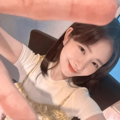 ive头像高清无水印