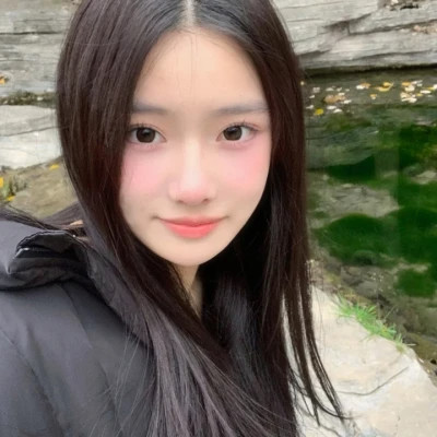 2025年头像图片女生真人照片