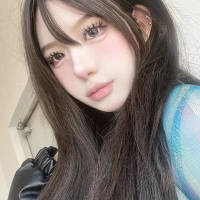 2025年头像图片女生真人照片