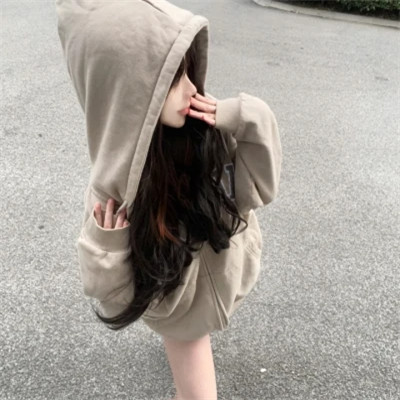 2025年头像图片女生真人照片
