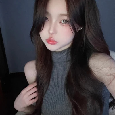 2025年头像图片女生真人照片
