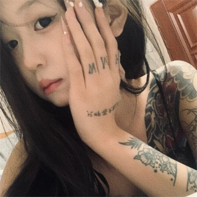 2025年头像图片女生真人照片
