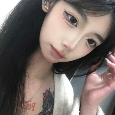 2025年头像图片女生真人照片