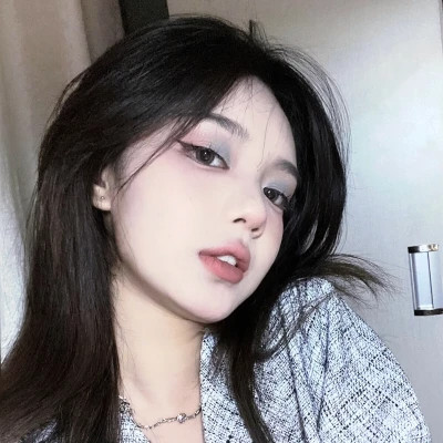 头像真人图片2025最火爆免费女生