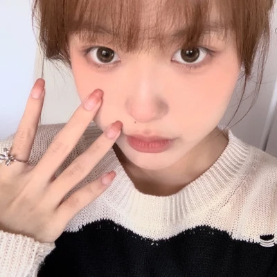 头像真人图片2025最火爆免费女生