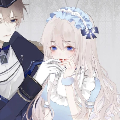 二次元情侣头像一人一半