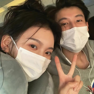 2025好看新款真人情侣头像