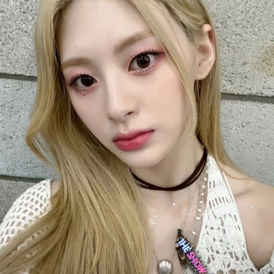 头像网红女生漂亮