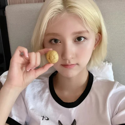 头像网红女生漂亮