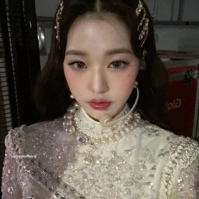 头像网红女生漂亮